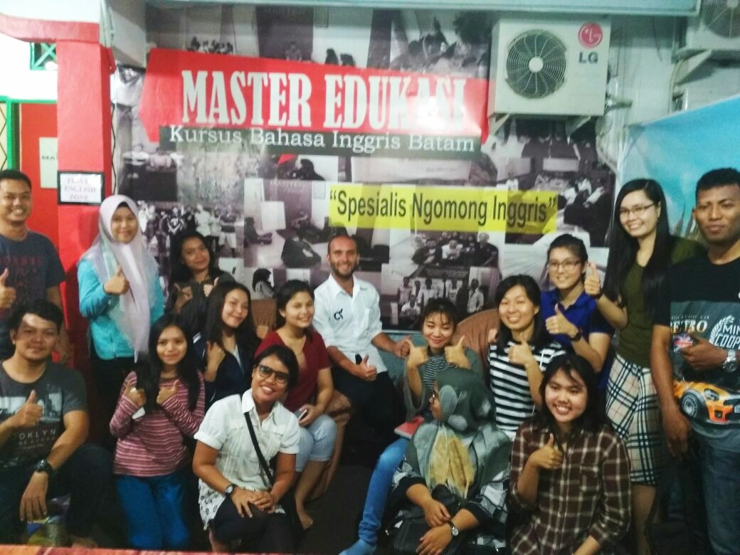privat bahasa inggris batam, privat bahasa inggris di batam,Kursus bahasa Inggris batam, les bahasa inggris batam, kursus bahasa inggris di batam, les bahasa inggris di batam, tempat les bahasa inggris di batam, tempat les bahasa inggris batam.