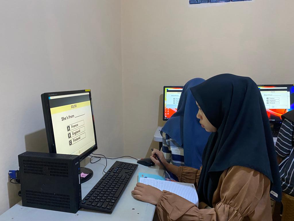 kursus bahasa inggris batam, me speaking camp